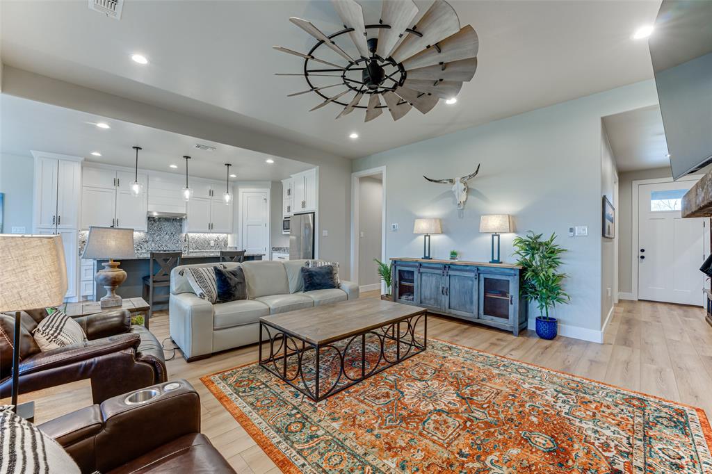 Mullins R L Sub - Residential