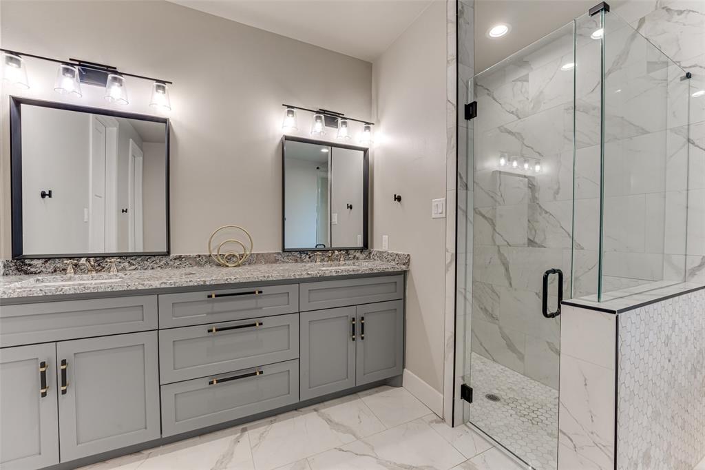 Mullins R L Sub - Residential