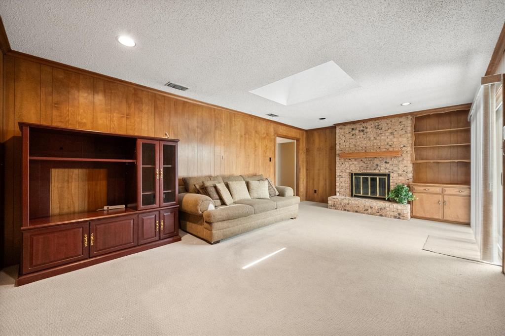 1104 Arlena Drive