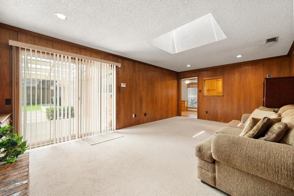 1104 Arlena Drive
