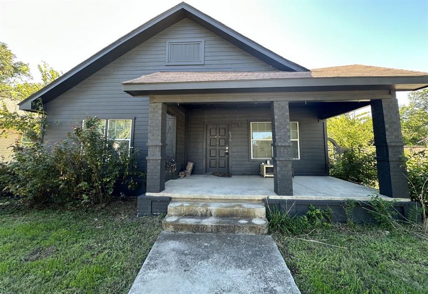 Investment Opportunity in Oak Cliff: Uncover the potential of this unique property in Oak Cliff! Easily accessible seller disclosures are available. Customize this delightful Oak Cliff home, featuring a charming front porch, positioned on a generous corner lot with an electronic gate. Additionally, there's an outdoor storage shed that could be converted into guest quarters with three rooms and a full bathroom. While the property may need some tender loving care, its close proximity to downtown, Trinity Groves, and the Art District makes it an immensely desirable location. The neighborhood is currently undergoing a transformation. Seize the opportunity - submit your offer today! This is an excellent chance for investors, and the property is being sold AS IS.