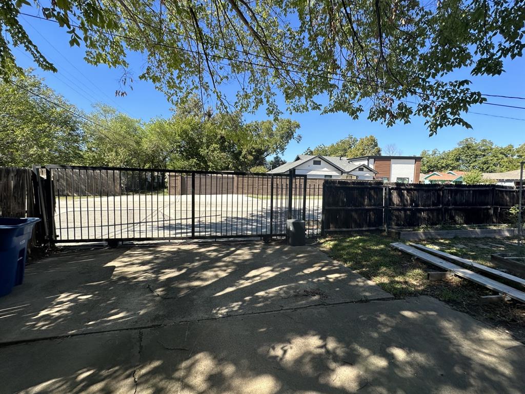 Ruthmede Rev - Residential