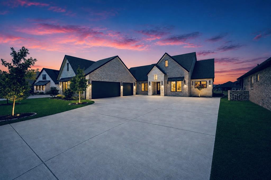 6651 Pinehurst Drive
