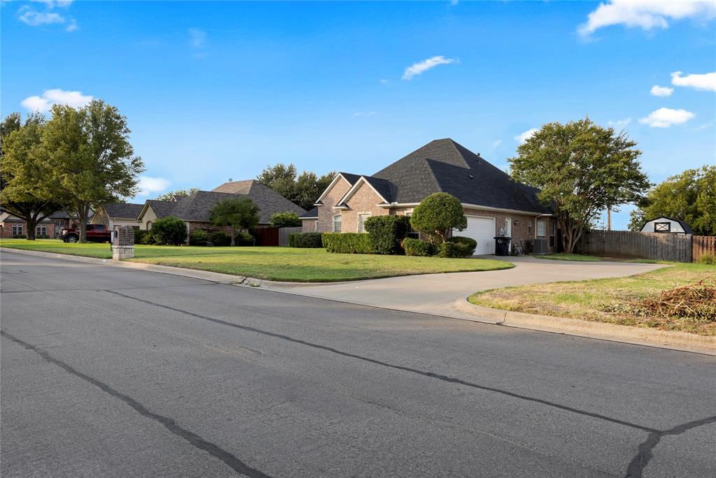 706 Meadowview