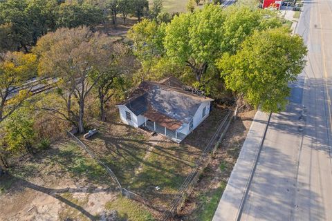 A home in Kennedale