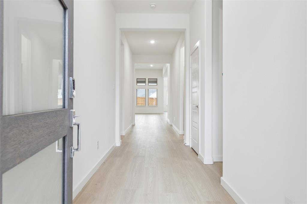 1002 Ocean Breeze Way