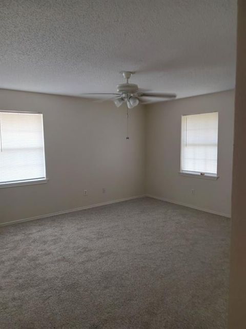 Photo of 113 S Summit Street, Red Oak, TX 75154 (MLS # 21244022)