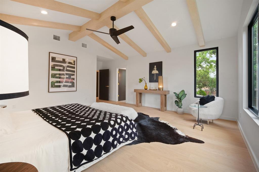Wilshire Heights - Residential