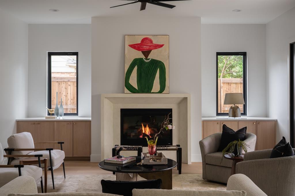 Wilshire Heights - Residential