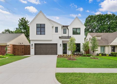 Photo of 6114 Revere Place, Dallas, TX 75214 (MLS # 21250527)