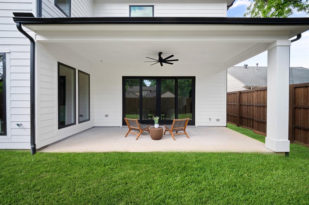 Wilshire Heights - Residential