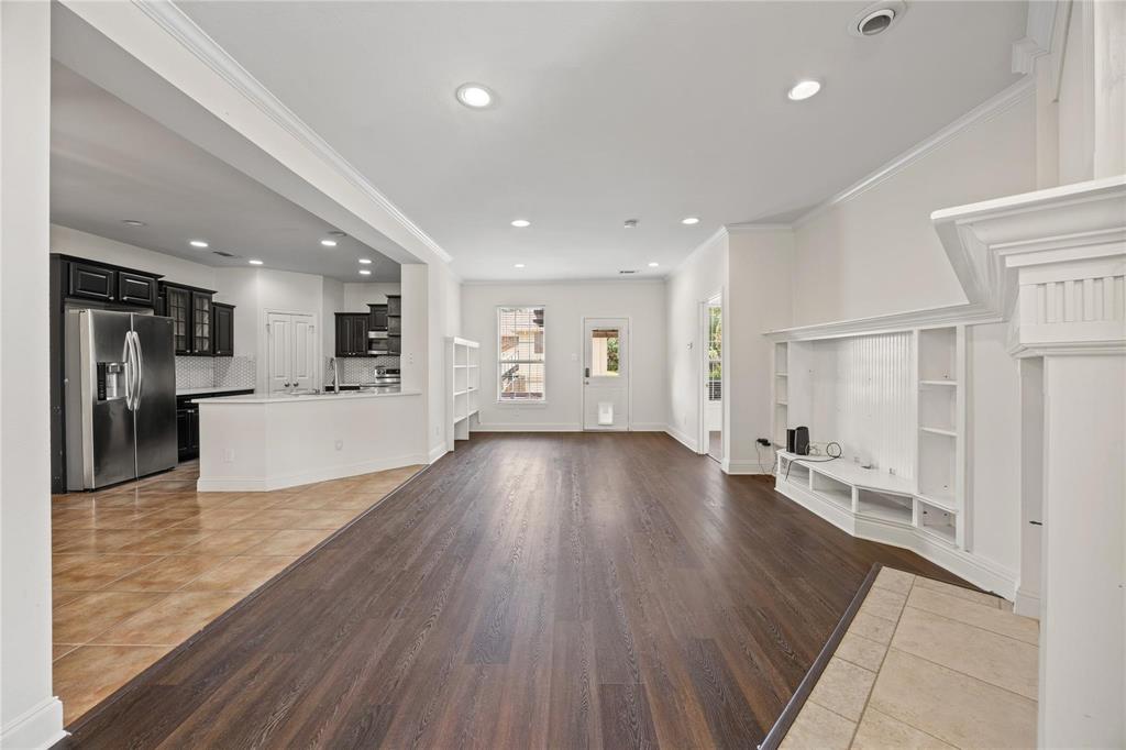 4816 Club View Circle