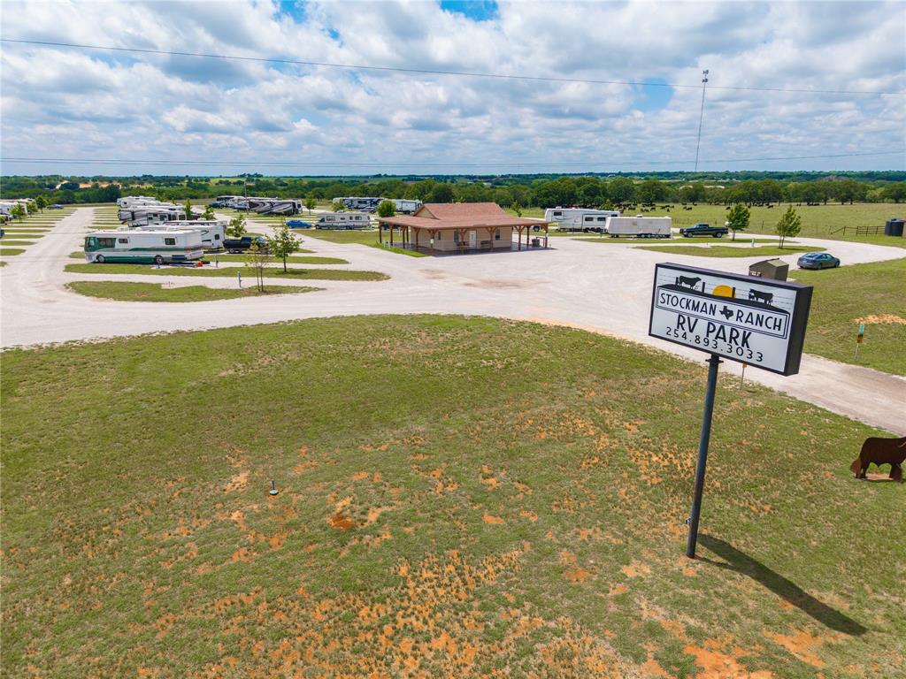 5736 Hwy 6 Highway E