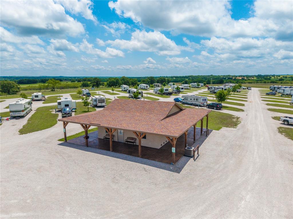 5736 Hwy 6 Highway E