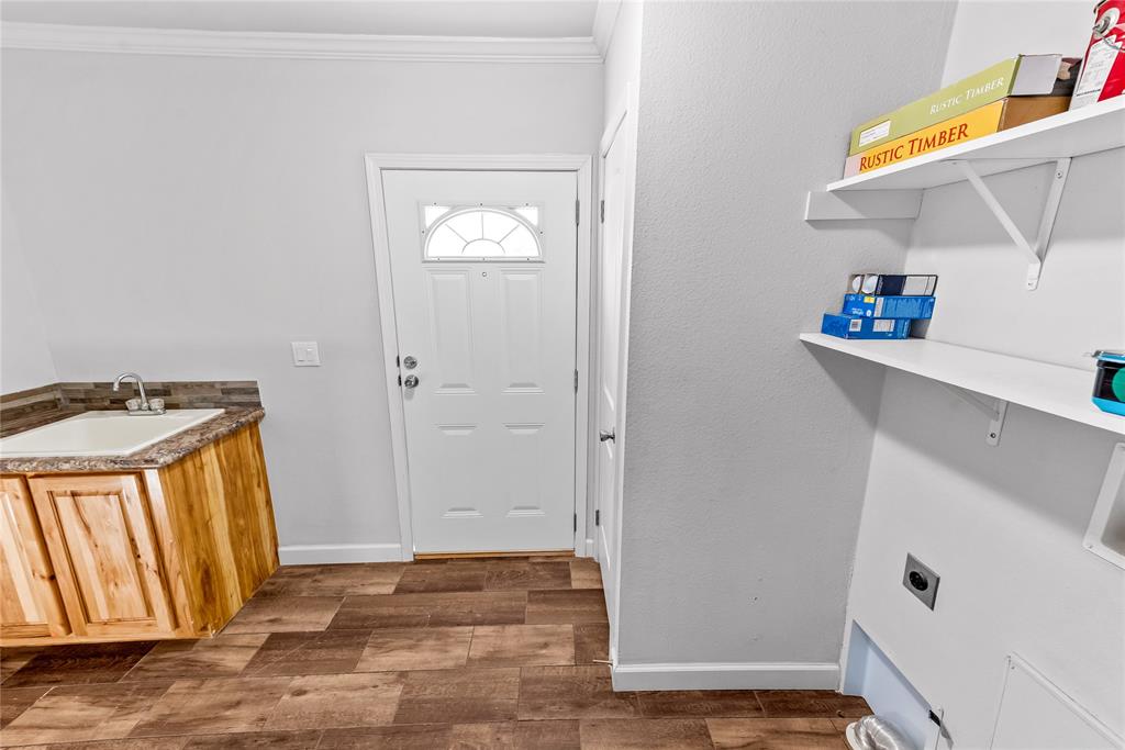 S1994 LAKE WHITNEY VLG (SHADY OAKS) - Residential