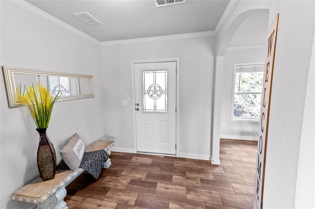 S1994 LAKE WHITNEY VLG (SHADY OAKS) - Residential