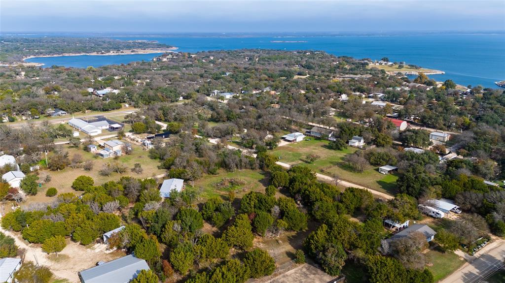 S1994 LAKE WHITNEY VLG (SHADY OAKS) - Residential