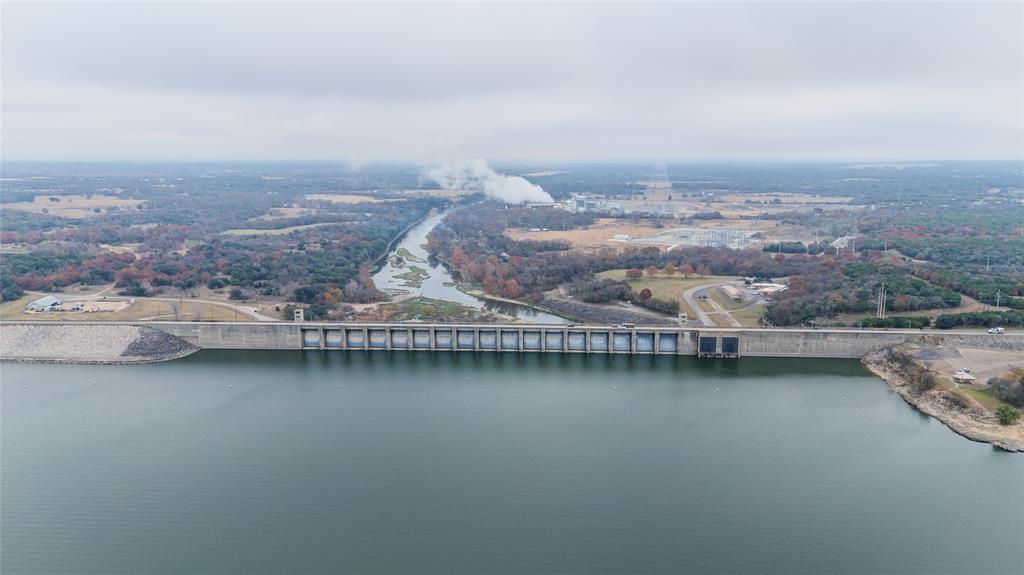 S1994 LAKE WHITNEY VLG (SHADY OAKS) - Residential