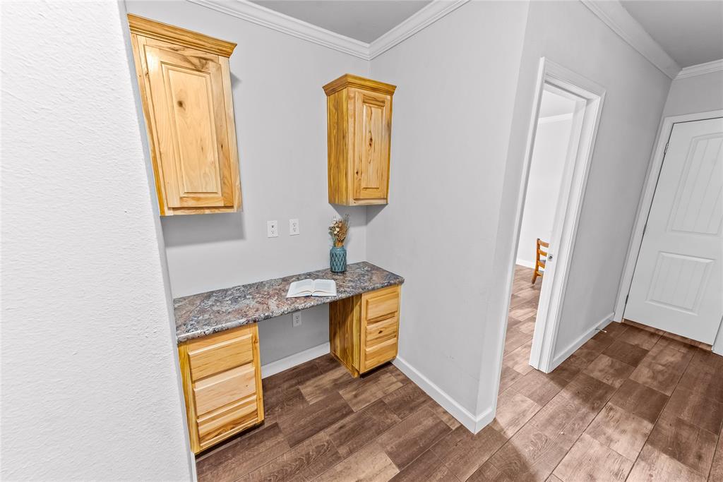 S1994 LAKE WHITNEY VLG (SHADY OAKS) - Residential