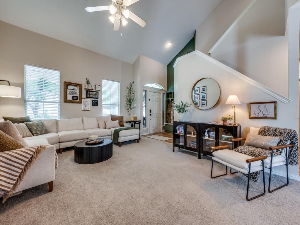 976 Fox Grove Lane