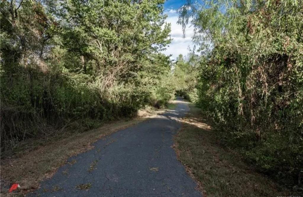 Dogwood South 13 - Residential