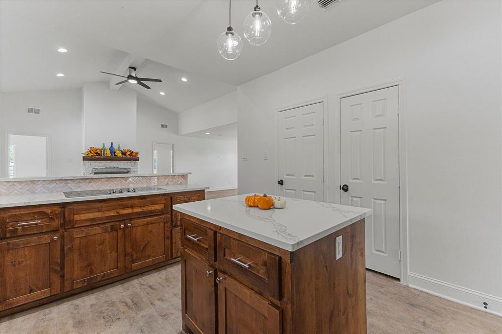 Willow Lake Unit 1 - Residential