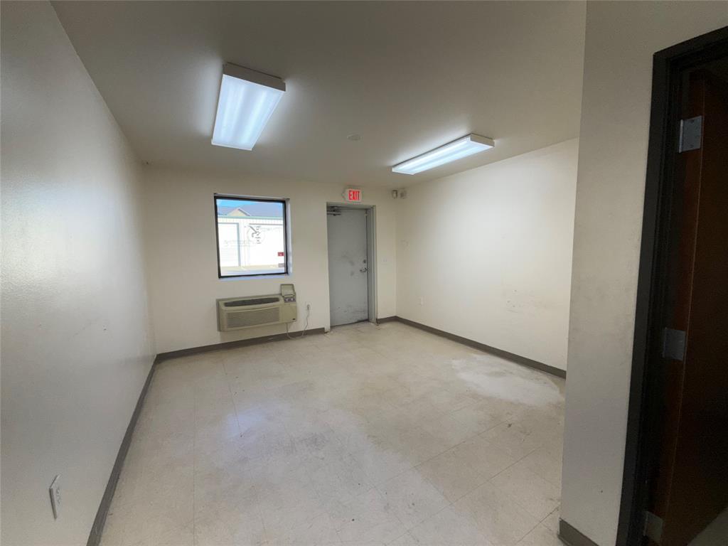 Daugherty - Commercial Lease