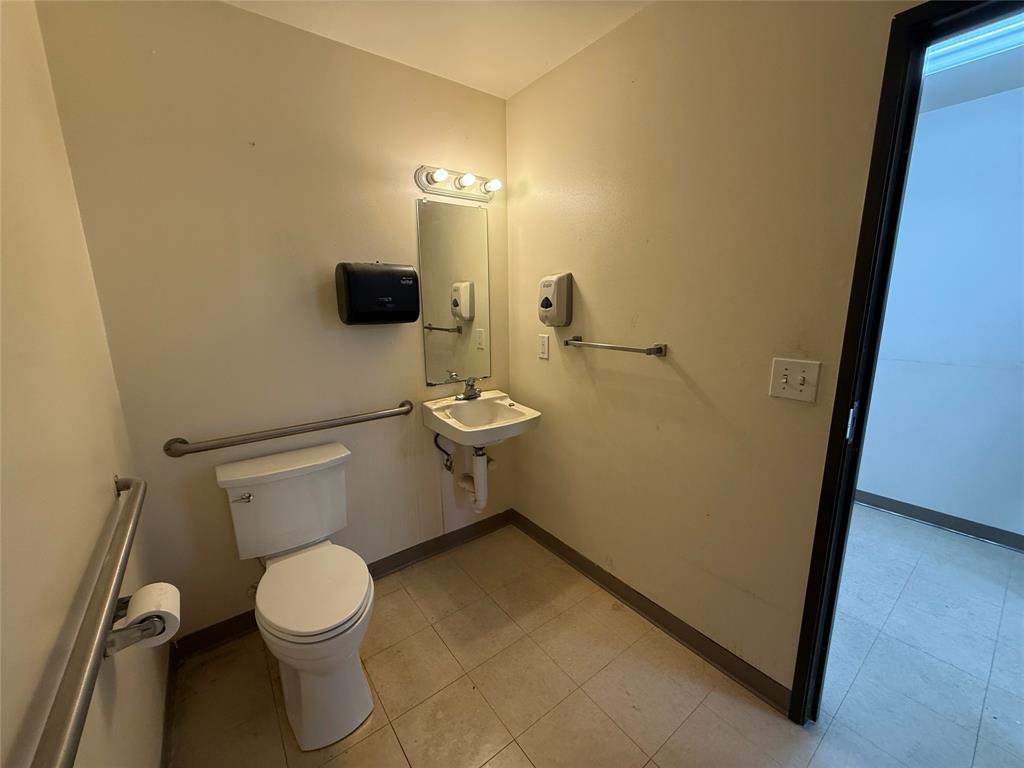 Daugherty - Commercial Lease