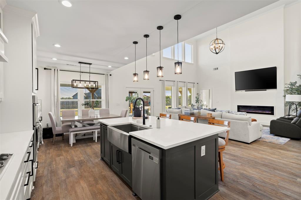 Maw & Paw Estates - Residential