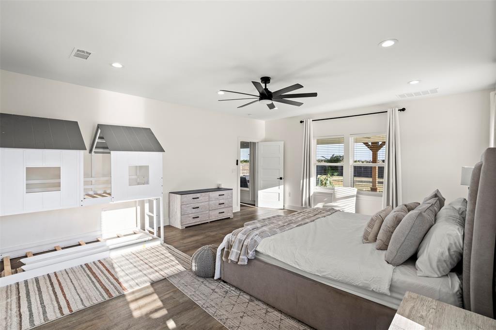 Maw & Paw Estates - Residential