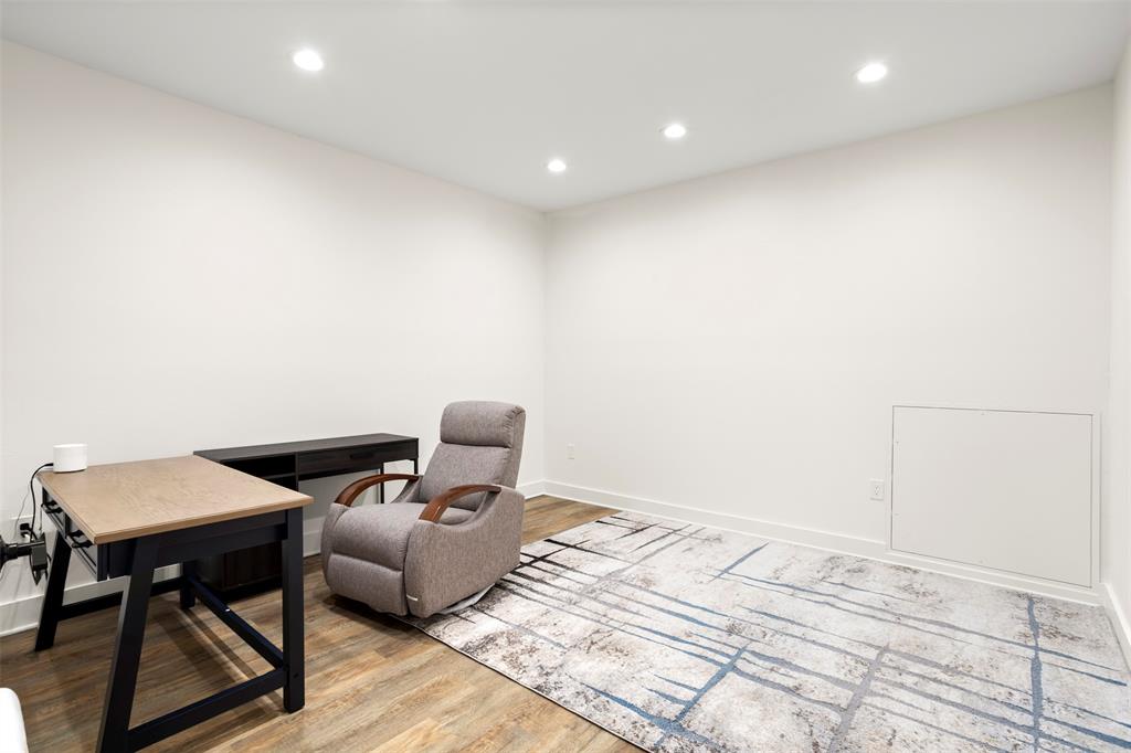 Maw & Paw Estates - Residential