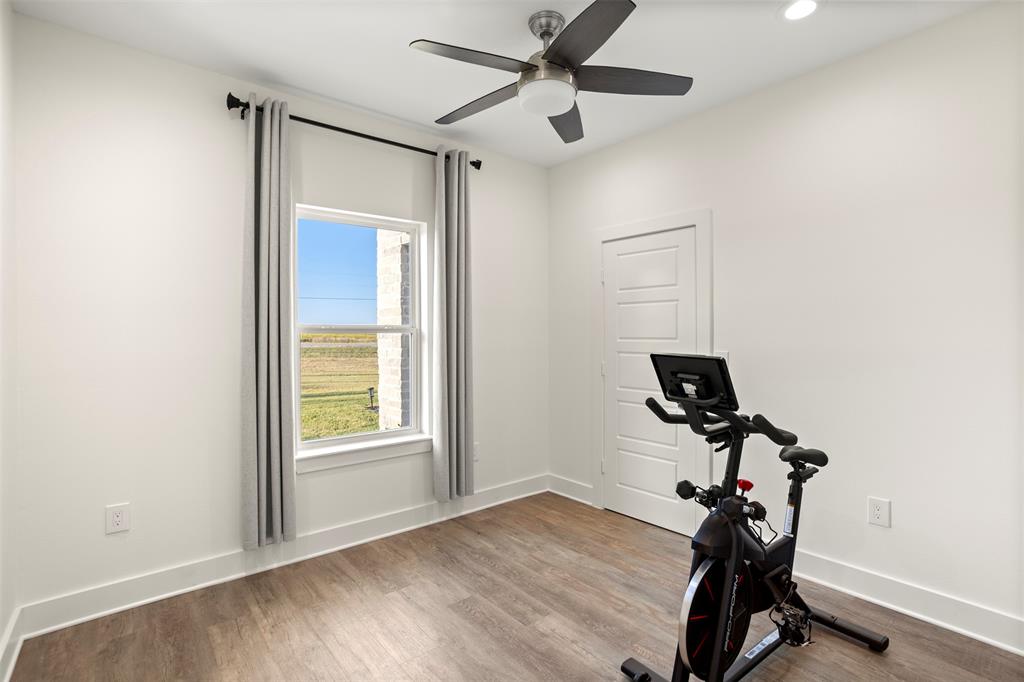 Maw & Paw Estates - Residential