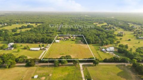Photo of 1604 Hollow Way Lane, Quinlan, TX 75474 (MLS # 21255097)