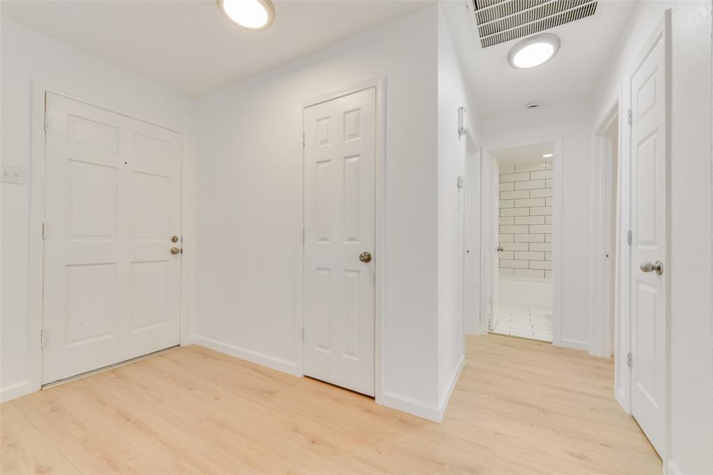 Mountain Creek Twnhs 02 - Residential