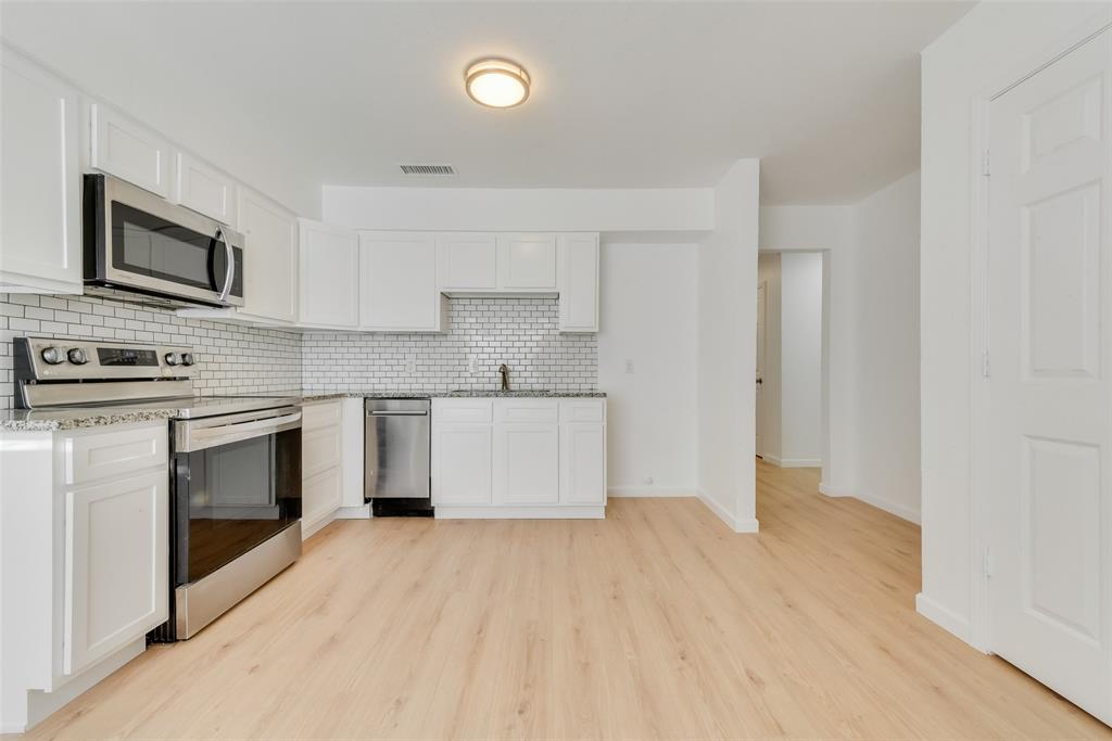 Mountain Creek Twnhs 02 - Residential