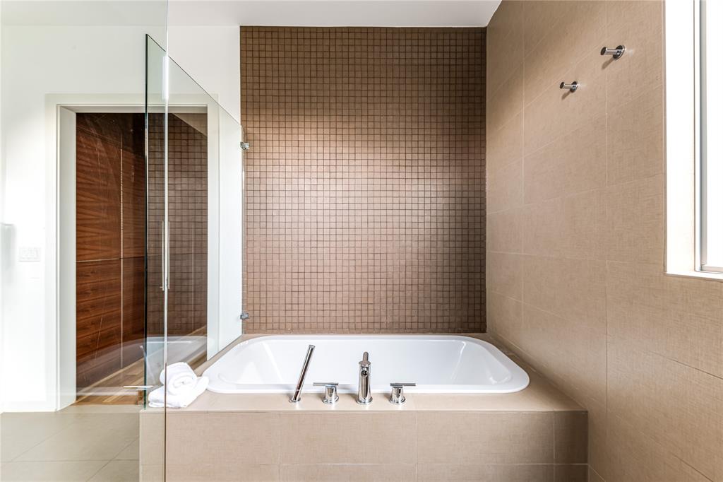 Daniels Edward W - Residential