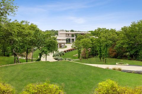 Tiny photo for 1697 Deer Path, Flower Mound, TX 75022 (MLS # 20878031)