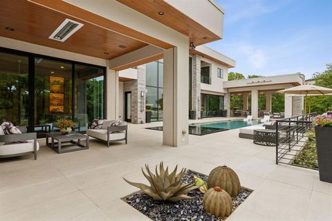 Tiny photo for 1697 Deer Path, Flower Mound, TX 75022 (MLS # 20878031)