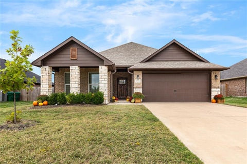 Photo of 2112 Ajay, Sherman, TX 75092 (MLS # 21418285)