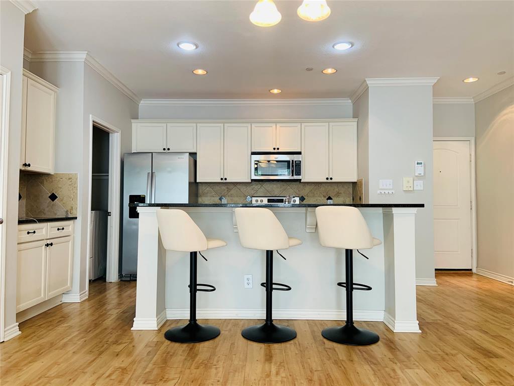 Westview Condos - Residential Lease