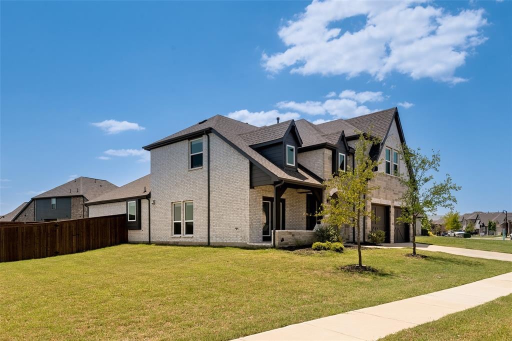 1907 Huron Drive