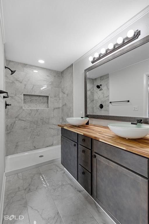 Mooringsport, Louisiana 71060, United States, 3 Bedrooms Bedrooms, ,2 BathroomsBathrooms,Residential,Contingent,29359