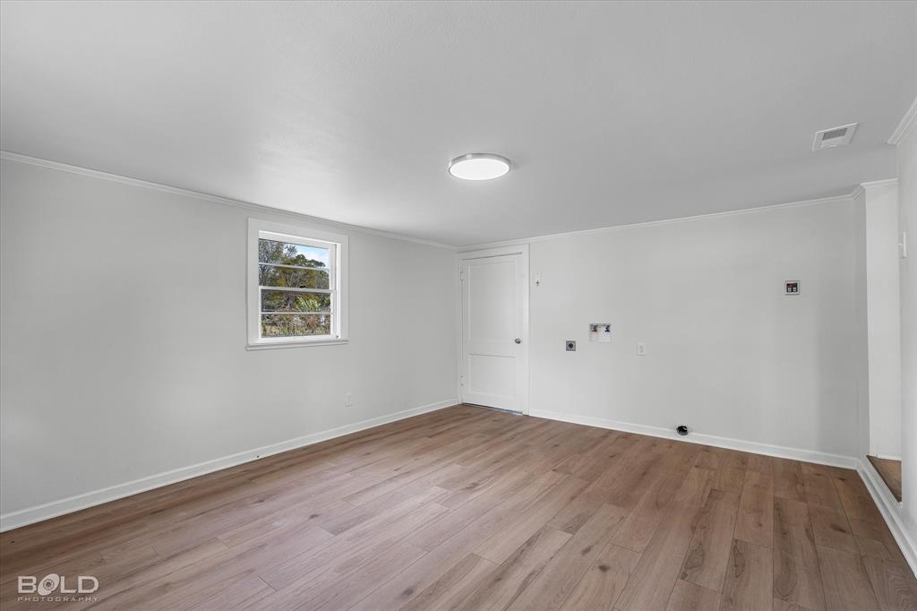 Mooringsport, Louisiana 71060, United States, 3 Bedrooms Bedrooms, ,2 BathroomsBathrooms,Residential,Contingent,29359