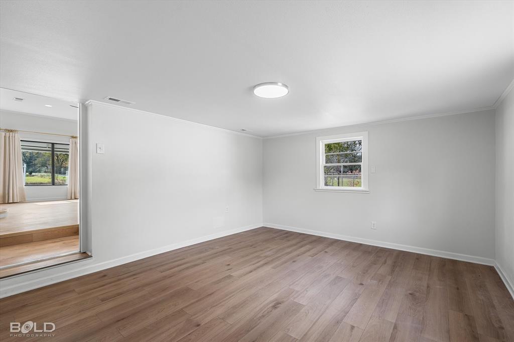 Mooringsport, Louisiana 71060, United States, 3 Bedrooms Bedrooms, ,2 BathroomsBathrooms,Residential,Contingent,29359