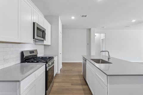 Tiny photo for 15032 Leighton Creek Court, Fort Worth, TX 76052 (MLS # 21341637)