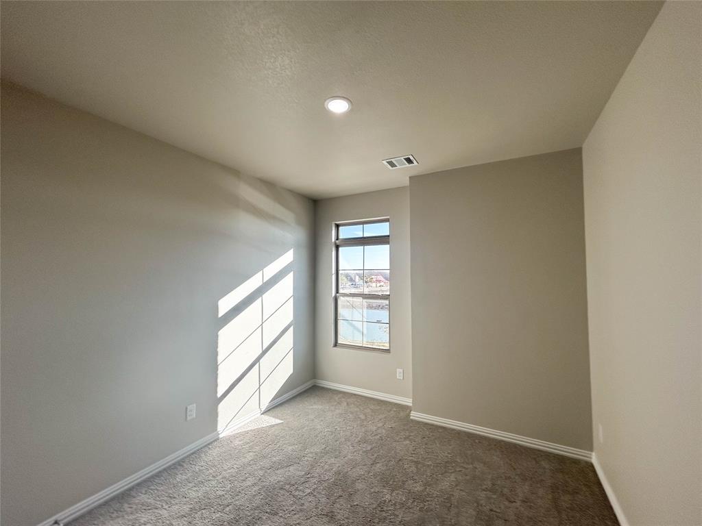 VILLAGGIO AT VICTRON PARK - Residential Lease