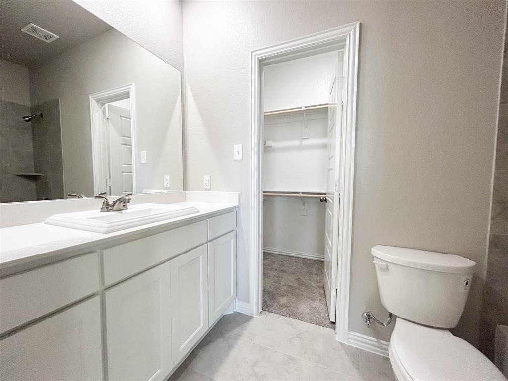 VILLAGGIO AT VICTRON PARK - Residential Lease