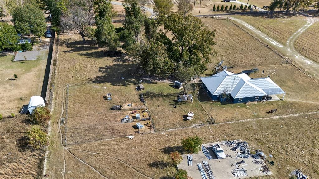 ACRES: 16.000 ABST: 227 SUR: JOSIAH EVANS - Residential