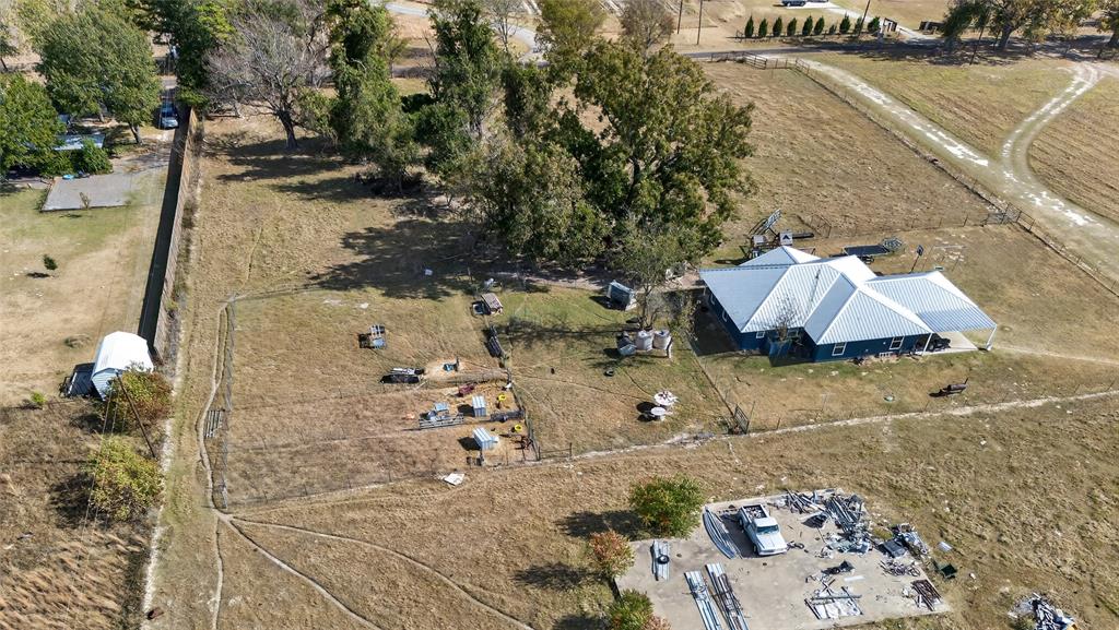 ACRES: 16.000 ABST: 227 SUR: JOSIAH EVANS - Residential