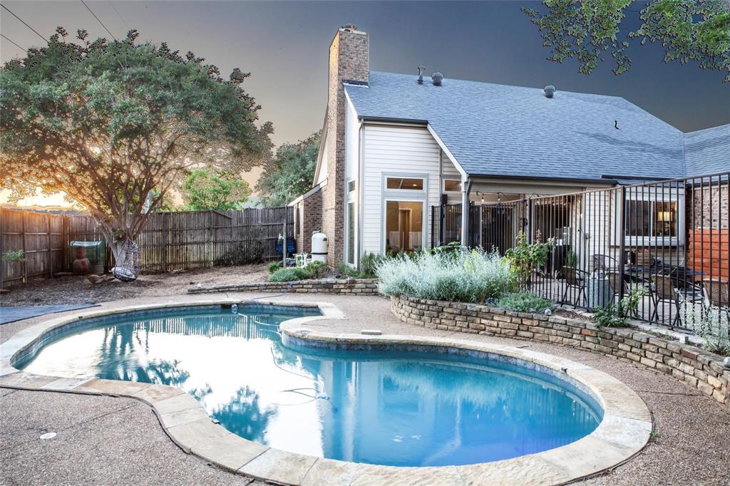 810 Highland Hills Lane